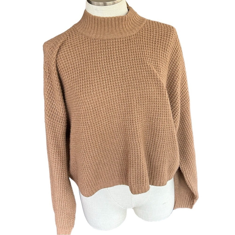 Hollister Waffle Oversize Design Sweater Size M